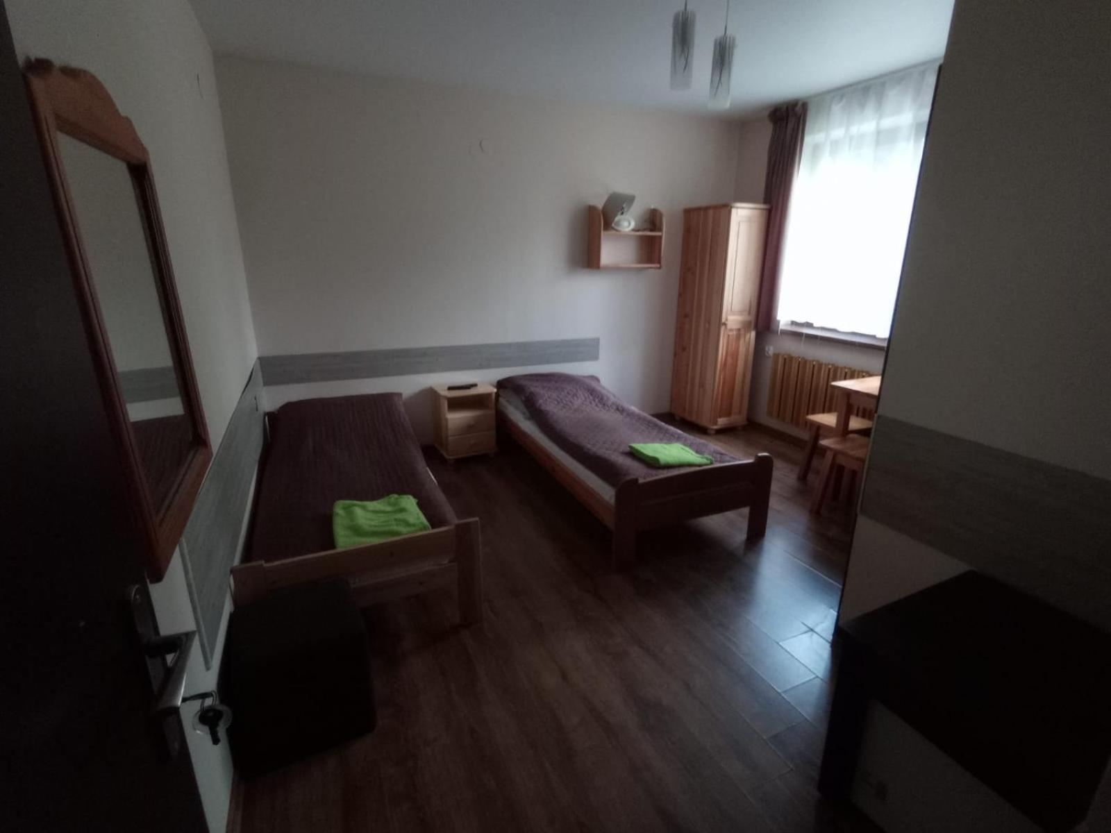 Noclegi Pod Debem Skawina Luaran gambar